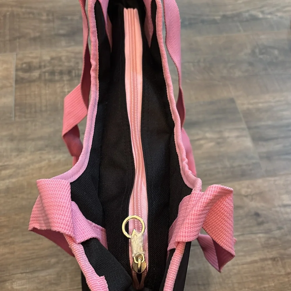 New Pink and Black Diaper Bag with‎ Zipper Closure